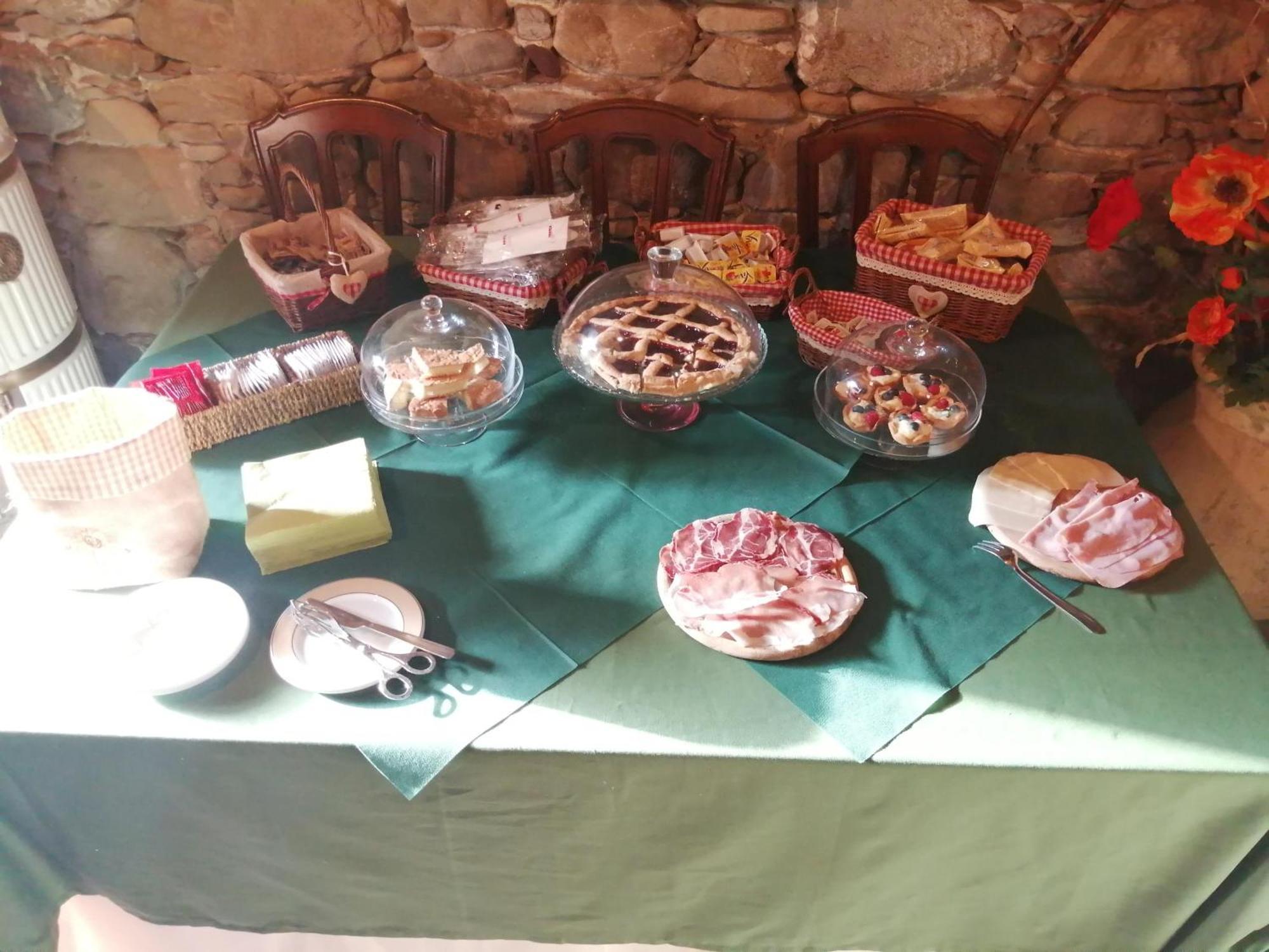 Hotel La cascina di Anna Beverino Esterno foto
