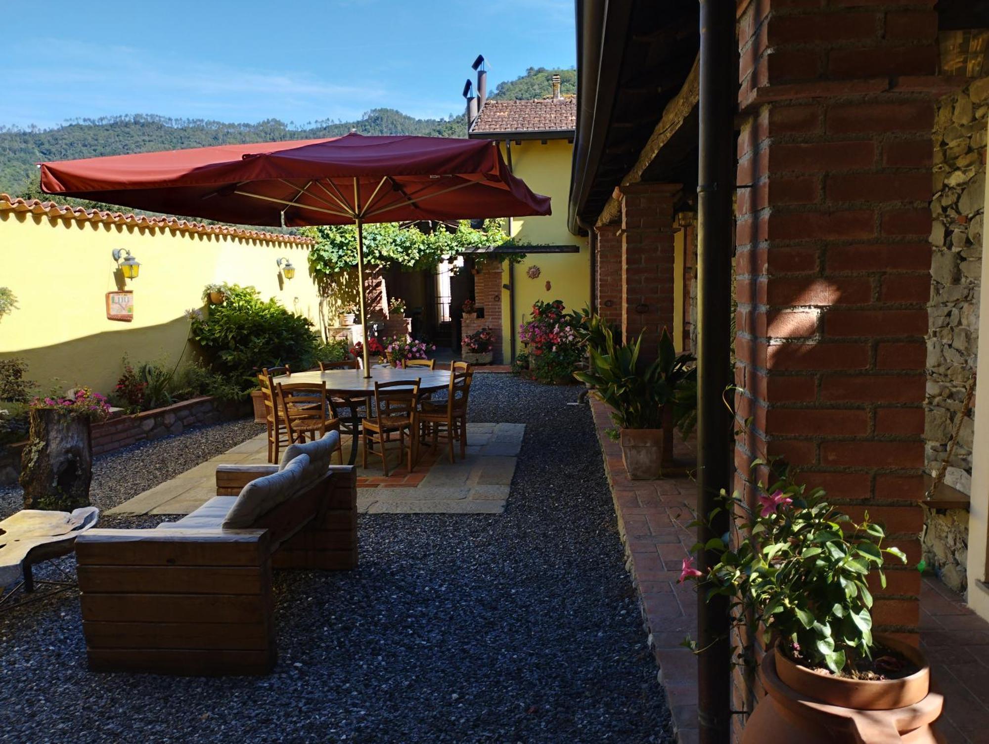 Hotel La cascina di Anna Beverino Esterno foto